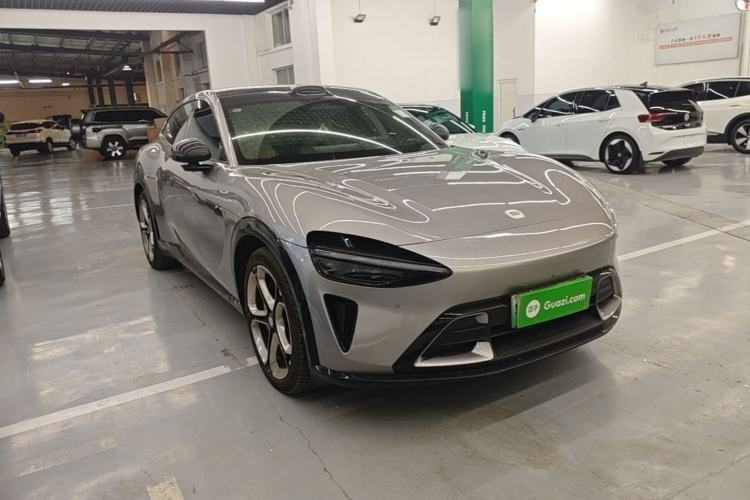 Used Xiaomi Auto YU7 2025 Ultra-Long Range High-Performance All-Wheel-Drive Max Edition Front Right 45 Deg