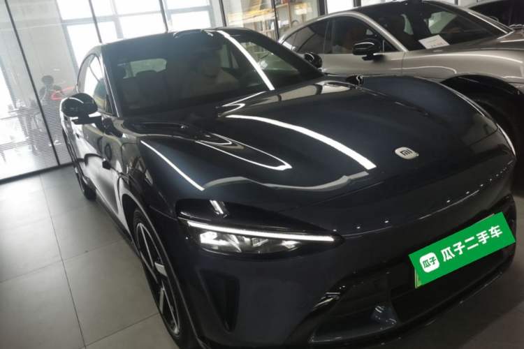 Used Xiaomi Auto YU7 2025 Ultra-Long Range High-Performance All-Wheel-Drive Max Edition Front Right 45 Deg