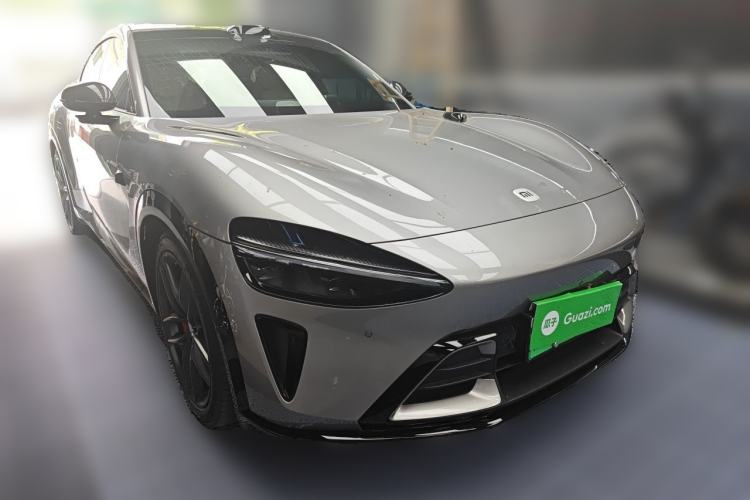 Used Xiaomi Auto YU7 2025 Ultra-Long Range High-Performance All-Wheel-Drive Max Edition Front Right 45 Deg