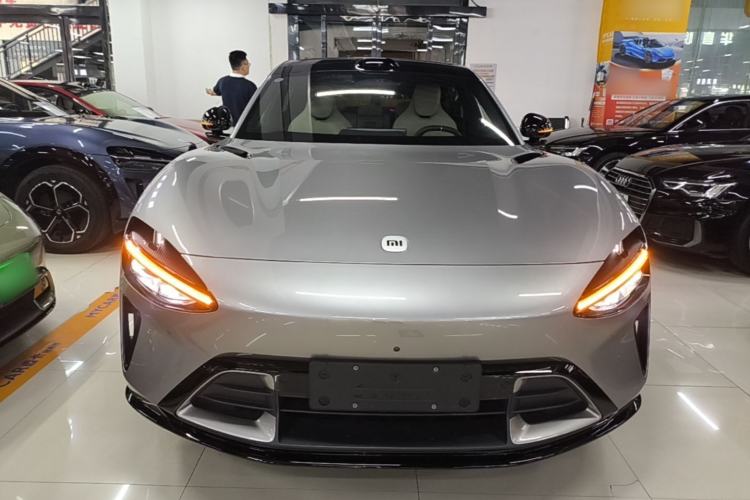 Used Xiaomi Auto YU7 2025 Ultra-Long Range Rear-Wheel Drive Version Front