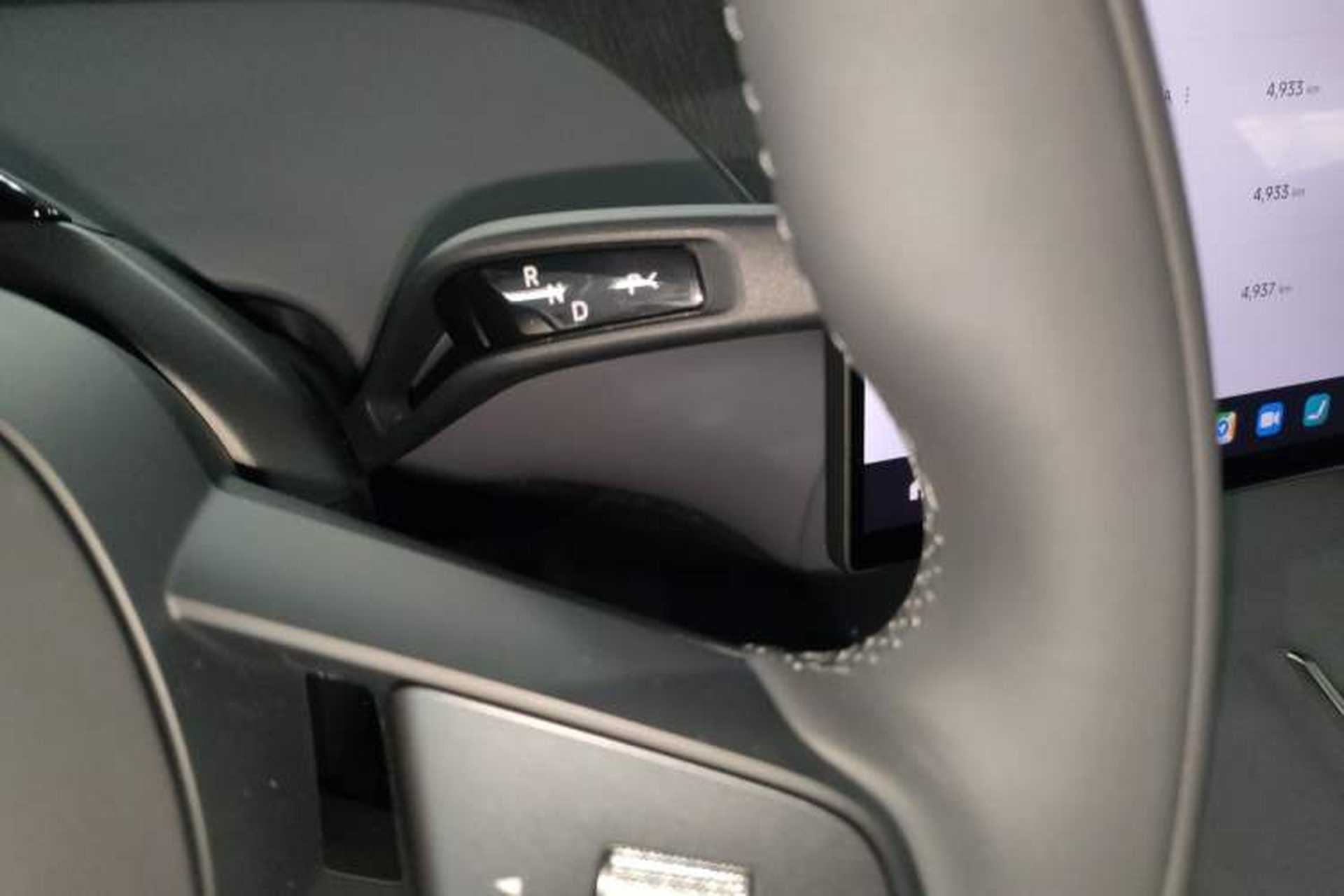Used Xiaomi Auto YU7 2025 Ultra-Long Range High-Performance All-Wheel-Drive Max Edition Gear Lever