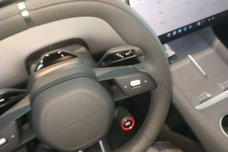 Used Xiaomi Auto YU7 2025 Ultra-Long Range All-Wheel Drive Pro Version Gear Lever