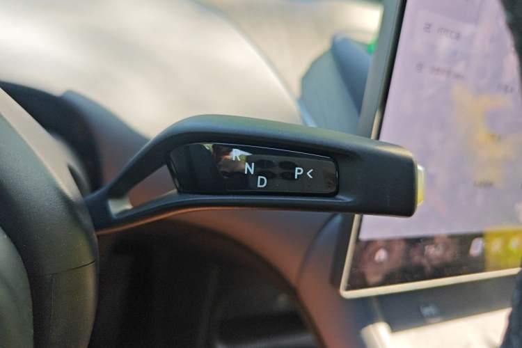 Used Xiaomi Auto YU7 2025 Ultra-Long Range All-Wheel Drive Pro Version Gear Lever