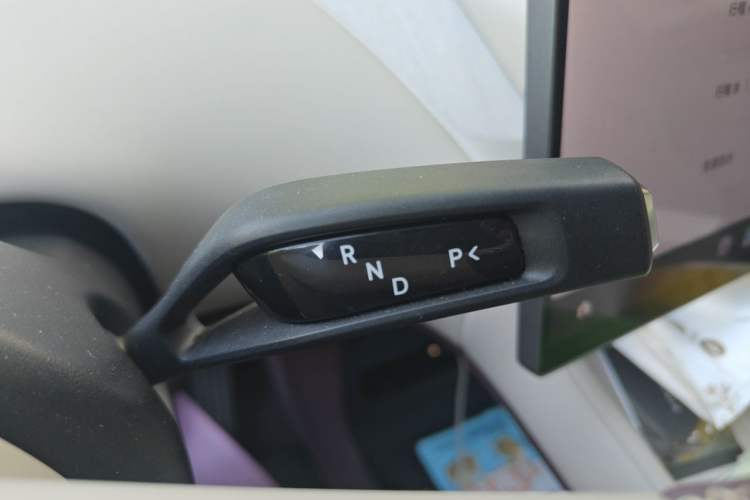 Used Xiaomi Auto YU7 2025 Ultra-Long Range All-Wheel Drive Pro Version Gear Lever