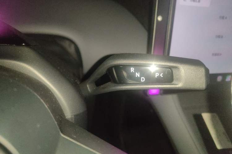 Used Xiaomi Auto YU7 2025 Ultra-Long Range All-Wheel Drive Pro Version Gear Lever