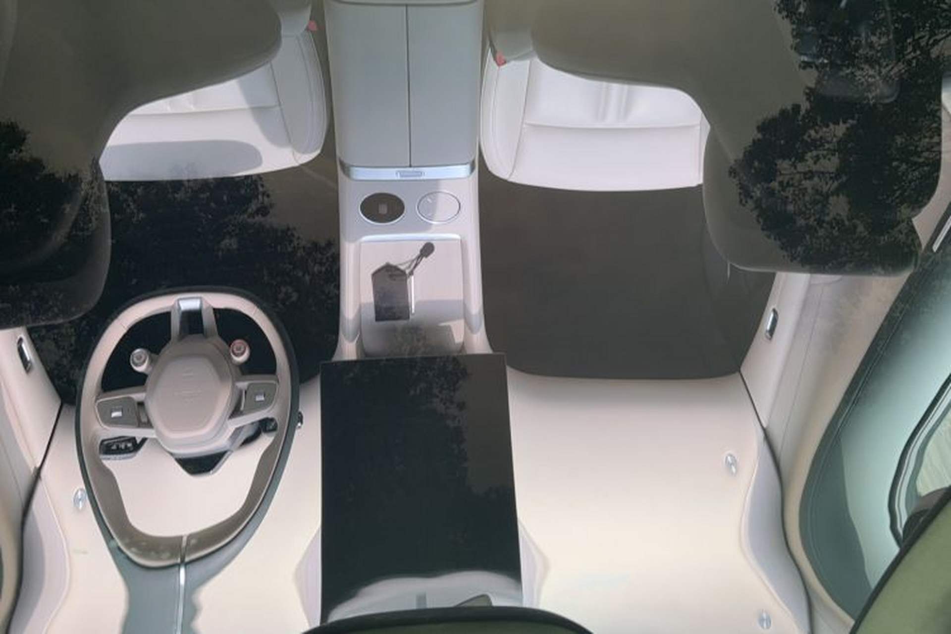 Used Xiaomi Auto YU7 2025 Ultra-Long Range High-Performance All-Wheel-Drive Max Edition Headliner
