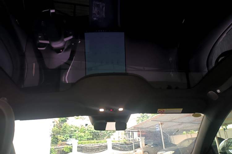 Used Xiaomi Auto YU7 2025 Ultra-Long Range High-Performance All-Wheel-Drive Max Edition Headliner