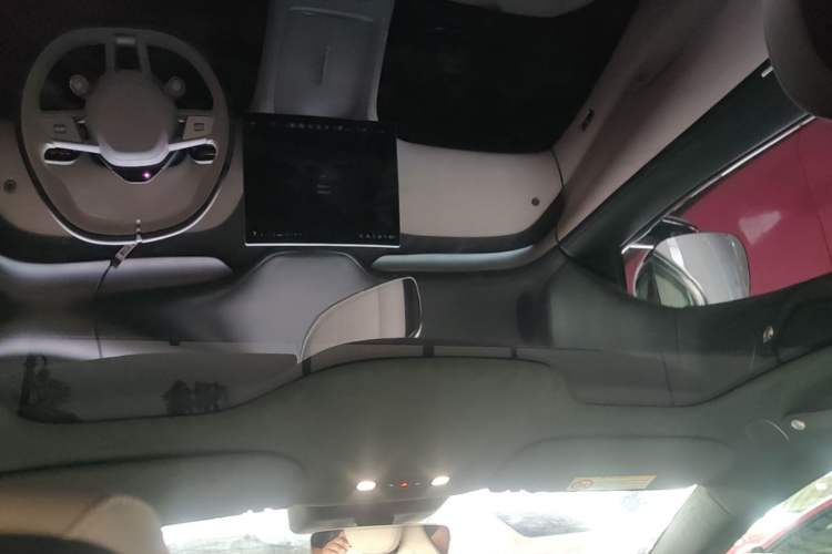 Used Xiaomi Auto YU7 2025 Ultra-Long Range High-Performance All-Wheel-Drive Max Edition Headliner