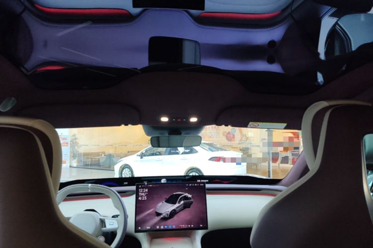 Used Xiaomi Auto YU7 2025 Ultra-Long Range High-Performance All-Wheel-Drive Max Edition Headliner