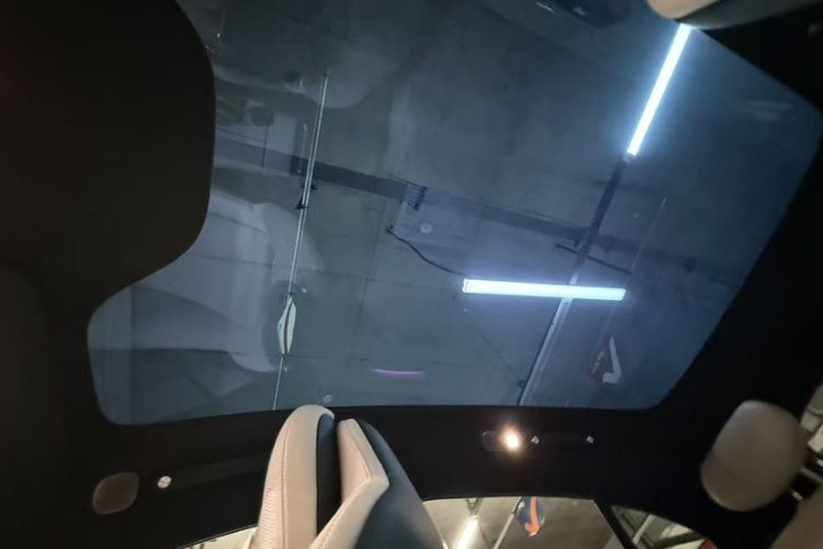 Used Xiaomi Auto YU7 2025 Ultra-Long Range High-Performance All-Wheel-Drive Max Edition Headliner