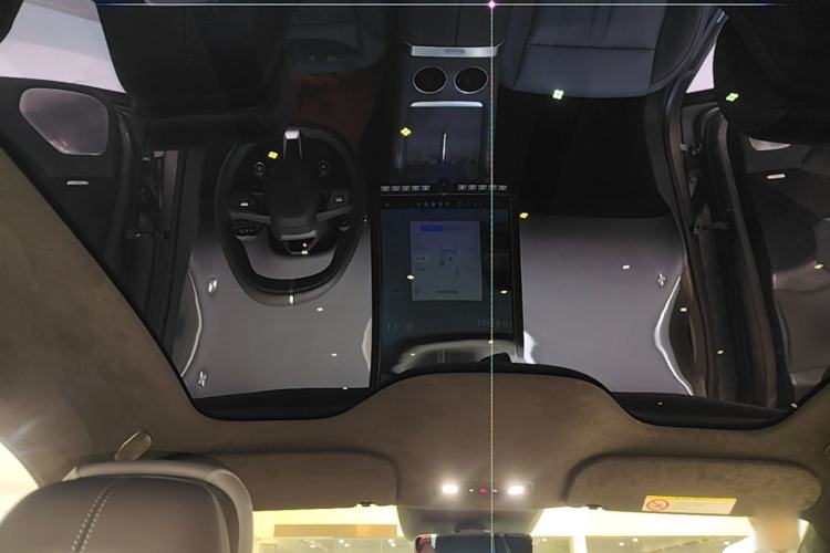 Used Xiaomi Auto YU7 2025 Ultra-Long Range High-Performance All-Wheel-Drive Max Edition Headliner