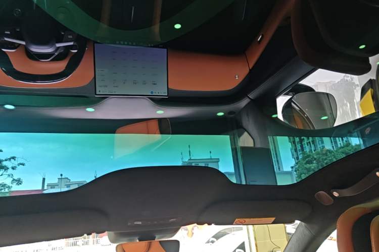 Used Xiaomi Auto YU7 2025 Ultra-Long Range High-Performance All-Wheel-Drive Max Edition Headliner