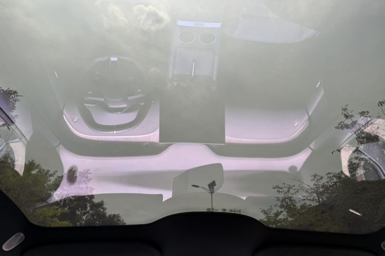 Used Xiaomi Auto YU7 2025 Ultra-Long Range Rear-Wheel Drive Version Headliner
