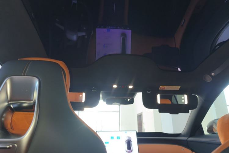 Used Xiaomi Auto YU7 2025 Ultra-Long Range High-Performance All-Wheel-Drive Max Edition Headliner