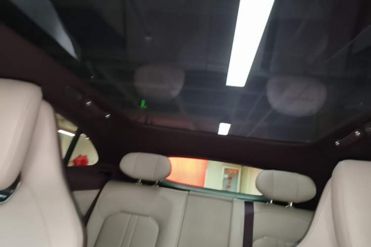 Used Xiaomi Auto YU7 2025 Ultra-Long Range Rear-Wheel Drive Version Headliner