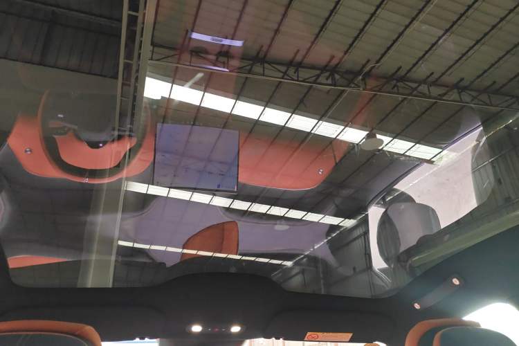 Used Xiaomi Auto YU7 2025 Ultra-Long Range Rear-Wheel Drive Version Headliner
