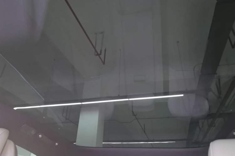 Used Xiaomi Auto YU7 2025 Ultra-Long Range Rear-Wheel Drive Version Headliner