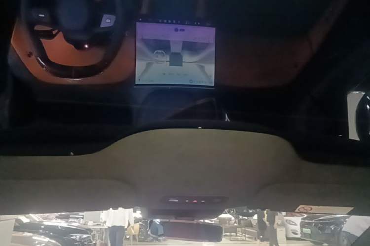 Used Xiaomi Auto YU7 2025 Ultra-Long Range High-Performance All-Wheel-Drive Max Edition Headliner