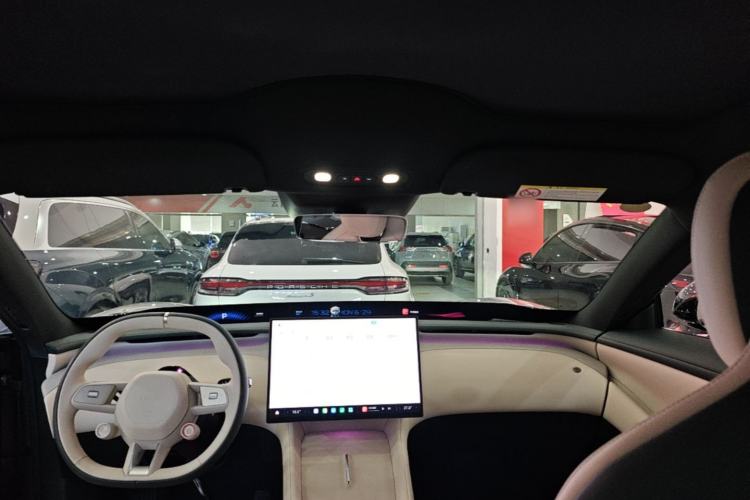 Used Xiaomi Auto YU7 2025 Ultra-Long Range Rear-Wheel Drive Version Headliner
