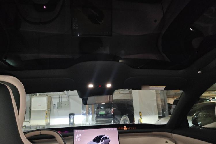 Used Xiaomi Auto YU7 2025 Ultra-Long Range All-Wheel Drive Pro Version Headliner