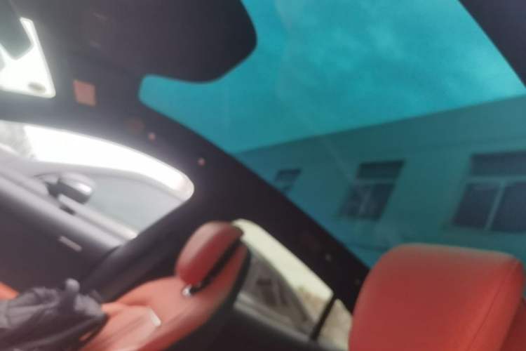Used Xiaomi Auto YU7 2025 Ultra-Long Range High-Performance All-Wheel-Drive Max Edition Headliner