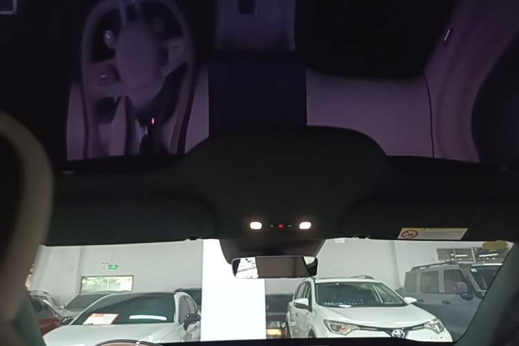 Used Xiaomi Auto YU7 2025 Ultra-Long Range High-Performance All-Wheel-Drive Max Edition Headliner