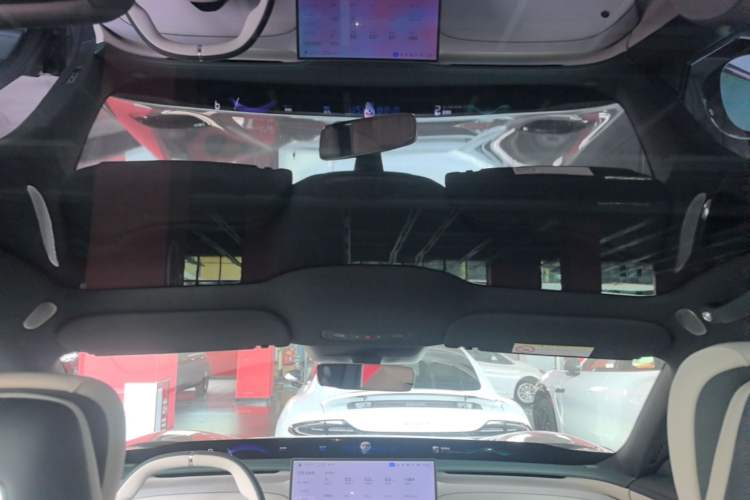 Used Xiaomi Auto YU7 2025 Ultra-Long Range All-Wheel Drive Pro Version Headliner