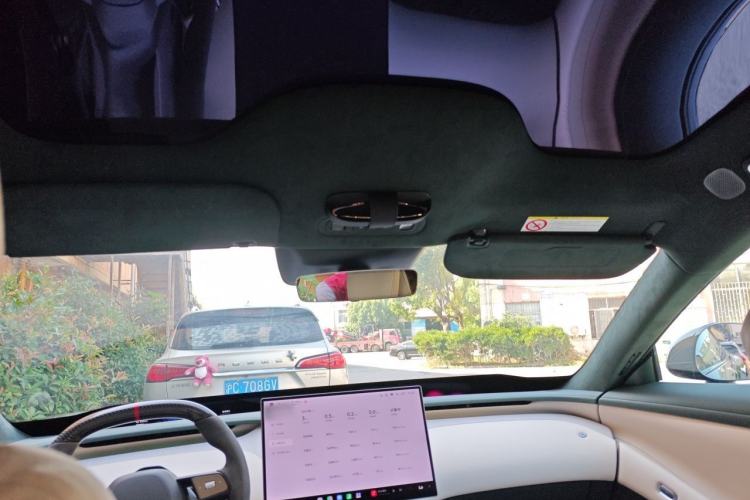 Used Xiaomi Auto YU7 2025 Ultra-Long Range High-Performance All-Wheel-Drive Max Edition Headliner