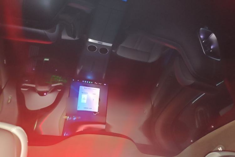 Used Xiaomi Auto YU7 2025 Ultra-Long Range High-Performance All-Wheel-Drive Max Edition Headliner