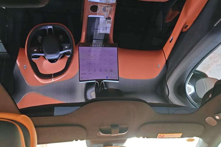 Used Xiaomi Auto YU7 2025 Ultra-Long Range High-Performance All-Wheel-Drive Max Edition Headliner
