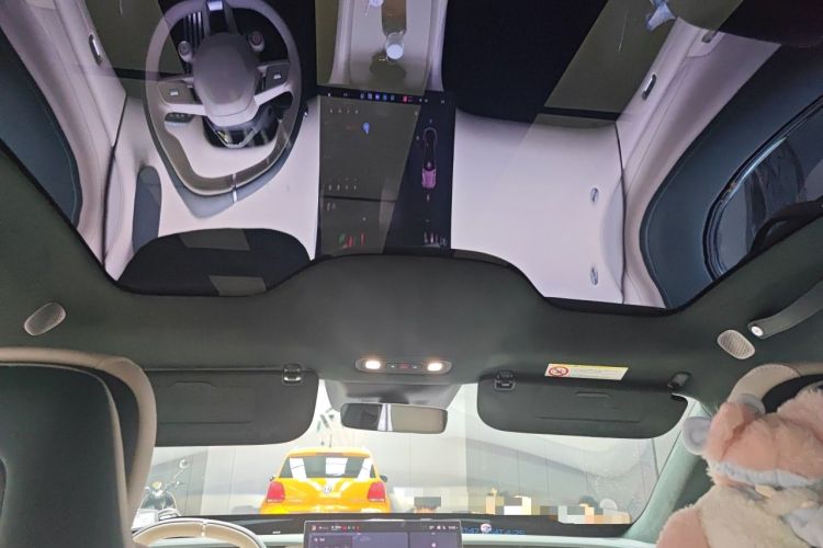 Used Xiaomi Auto YU7 2025 Ultra-Long Range High-Performance All-Wheel-Drive Max Edition Headliner