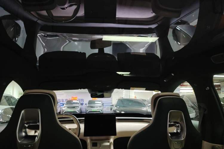 Used Xiaomi Auto YU7 2025 Ultra-Long Range Rear-Wheel Drive Version Headliner