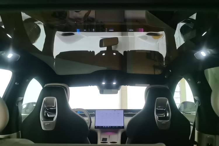 Used Xiaomi Auto YU7 2025 Ultra-Long Range Rear-Wheel Drive Version Headliner