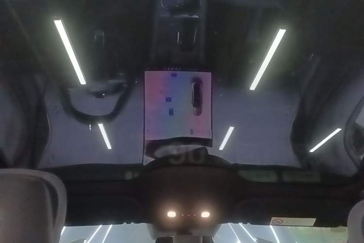 Used Xiaomi Auto YU7 2025 Ultra-Long Range Rear-Wheel Drive Version Headliner