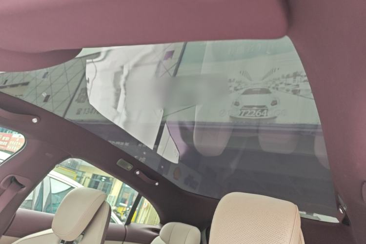 Used Xiaomi Auto YU7 2025 Ultra-Long Range Rear-Wheel Drive Version Headliner