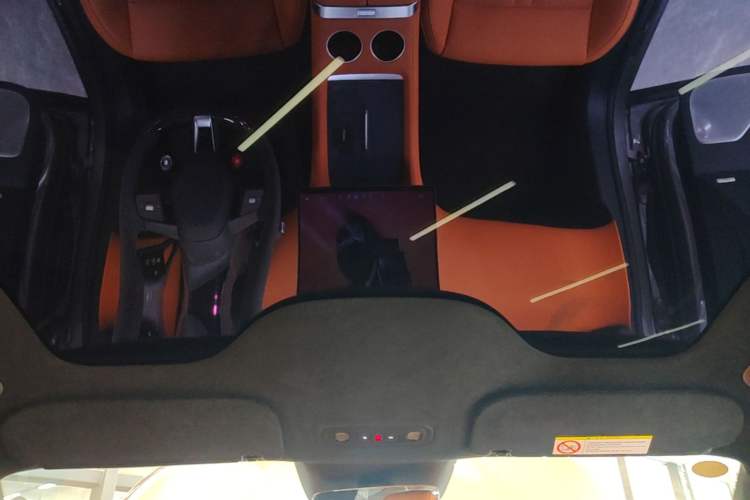 Used Xiaomi Auto YU7 2025 Ultra-Long Range High-Performance All-Wheel-Drive Max Edition Headliner