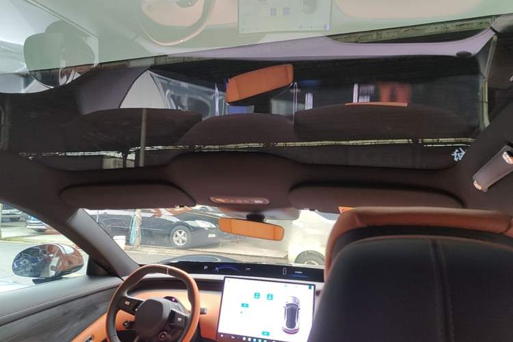 Used Xiaomi Auto YU7 2025 Ultra-Long Range All-Wheel Drive Pro Version Headliner