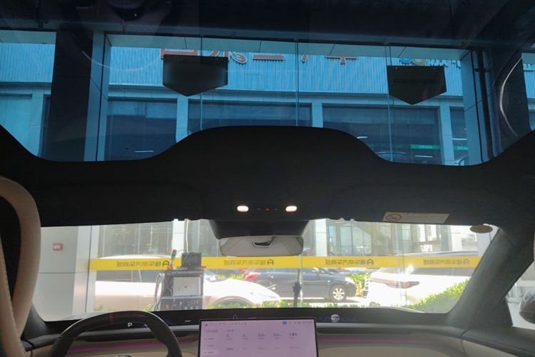 Used Xiaomi Auto YU7 2025 Ultra-Long Range High-Performance All-Wheel-Drive Max Edition Headliner