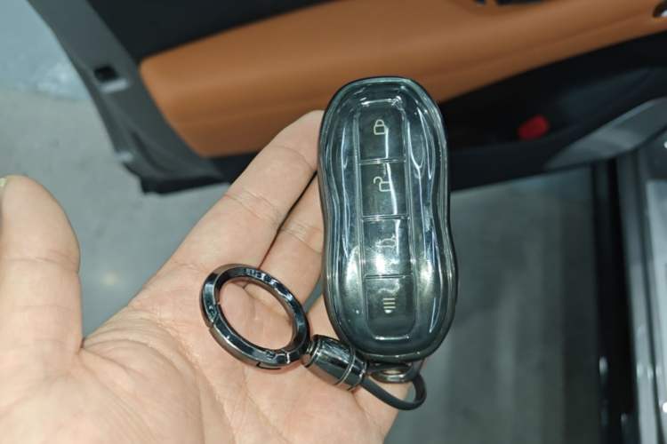 Used Xiaomi Auto YU7 2025 Ultra-Long Range All-Wheel Drive Pro Version Interior 1