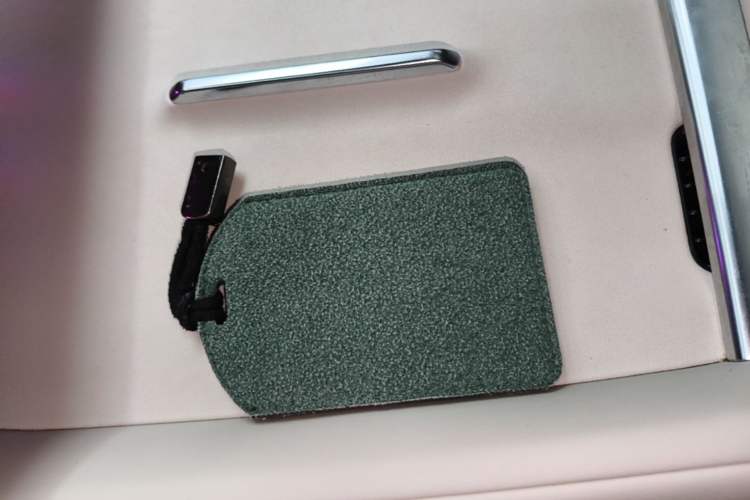 Used Xiaomi Auto YU7 2025 Ultra-Long Range All-Wheel Drive Pro Version Interior 1