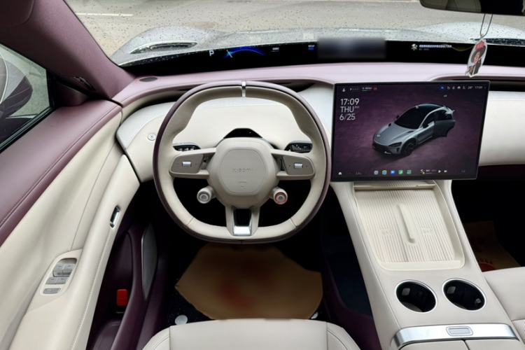 Used Xiaomi Auto YU7 2025 Ultra-Long Range Rear-Wheel Drive Version Interior 7