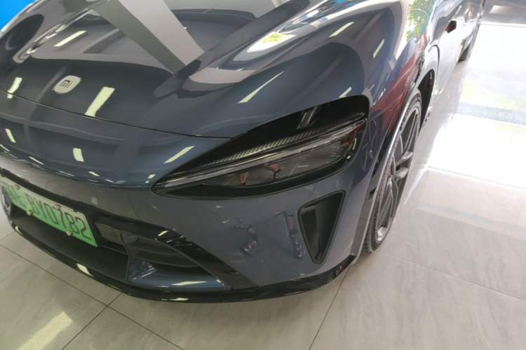Used Xiaomi Auto YU7 2025 Ultra-Long Range High-Performance All-Wheel-Drive Max Edition Left Front Headlight