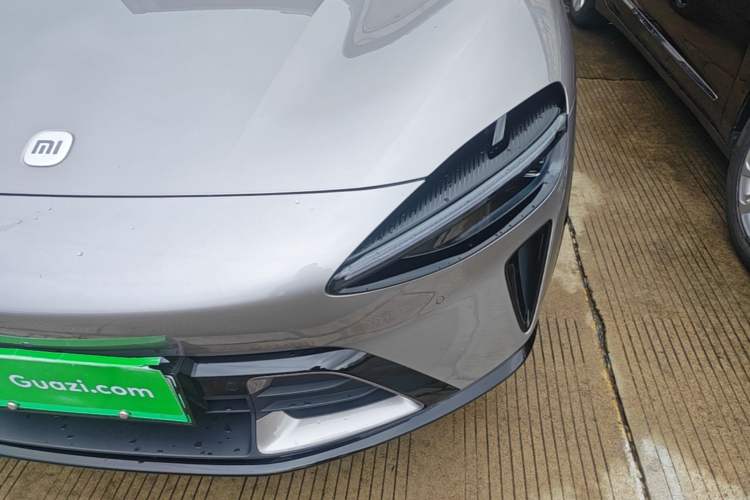 Used Xiaomi Auto YU7 2025 Ultra-Long Range High-Performance All-Wheel-Drive Max Edition Left Front Headlight
