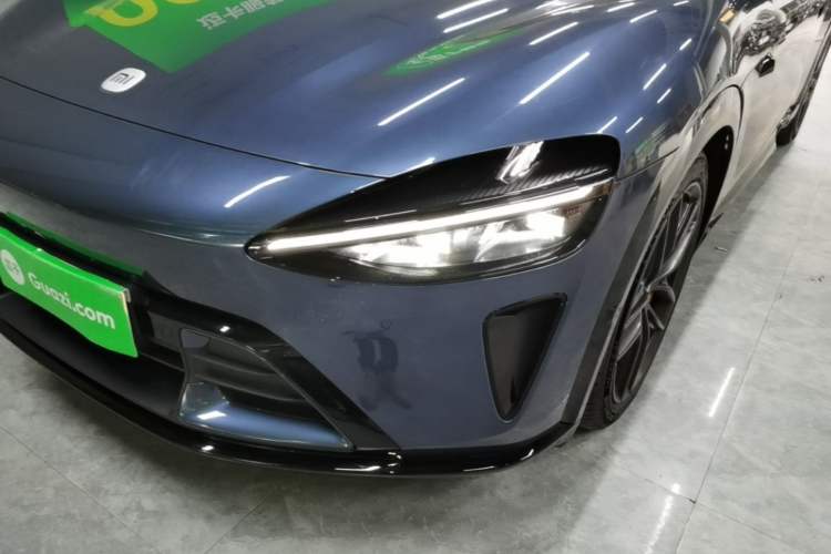 Used Xiaomi Auto YU7 2025 Ultra-Long Range High-Performance All-Wheel-Drive Max Edition Left Front Headlight