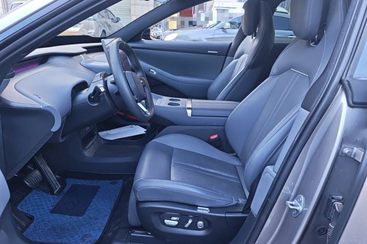 Used Xiaomi Auto YU7 2025 Ultra-Long Range Rear-Wheel Drive Version Left Front Seat