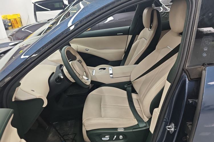Used Xiaomi Auto YU7 2025 Ultra-Long Range High-Performance All-Wheel-Drive Max Edition Left Front Seat