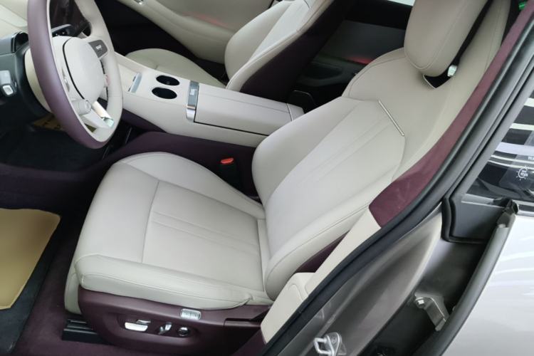 Used Xiaomi Auto YU7 2025 Ultra-Long Range High-Performance All-Wheel-Drive Max Edition Left Front Seat