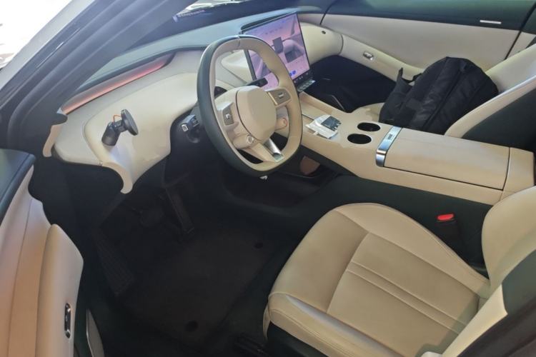 Used Xiaomi Auto YU7 2025 Ultra-Long Range High-Performance All-Wheel-Drive Max Edition Left Front Seat