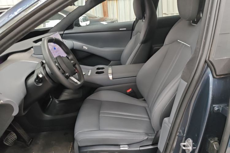 Used Xiaomi Auto YU7 2025 Ultra-Long Range High-Performance All-Wheel-Drive Max Edition Left Front Seat