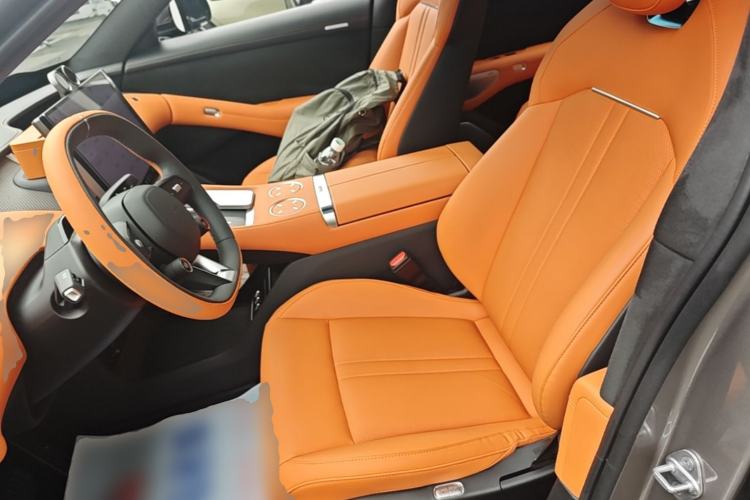 Used Xiaomi Auto YU7 2025 Ultra-Long Range High-Performance All-Wheel-Drive Max Edition Left Front Seat